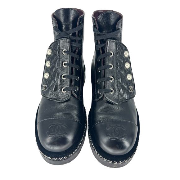 Chanel Crackled Calfskin CC Cap Toe Velvet Pearl Combat Boots in Black - Picture 6 of 16